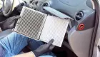 A troca de filtro de ar impacta diretamente em aspectos essenciais do funcionamento do automóvel.