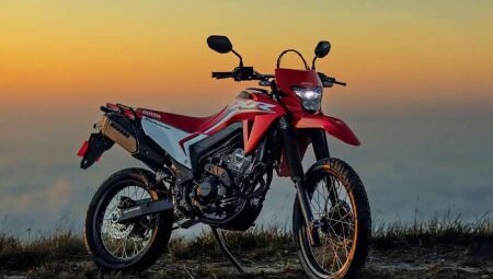 Confira todas as novidades da nova Honda XR 300L Tornado 2025. Imagem: Divulgação Honda.