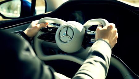 Tecnologia Steer-by-Wire: Mercedes-Benz vai eliminar a coluna de direção de seus seus modelos