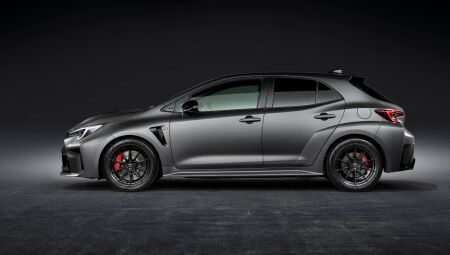 GR Corolla o esportivo da Toyota com 10 anos de garantia