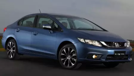 Honda Civic LXS 2015, ideal para quem busca um visual moderno e sofisticado. Imagem: Honda