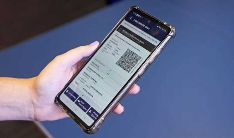 O CRLV está disponível para Android e iOS. Imagem: Divulgação Detran.