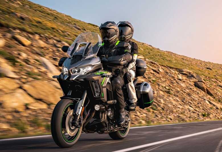  Kawasaki Versys 1100 - 2024 - ainda mais potente