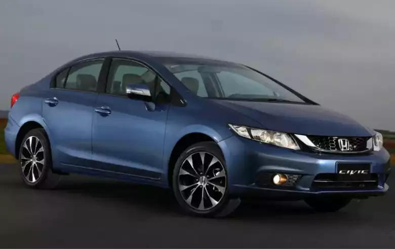 Honda Civic LXS 2015, ideal para quem busca um visual moderno e sofisticado. Imagem: Honda
