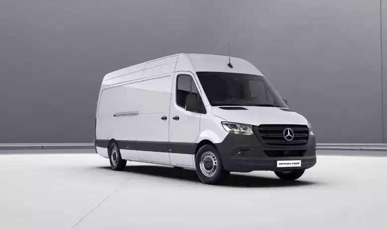 Design moderno e robusto, ideal para frotas e transporte comercial. Imagem: Mercedes-Benz.