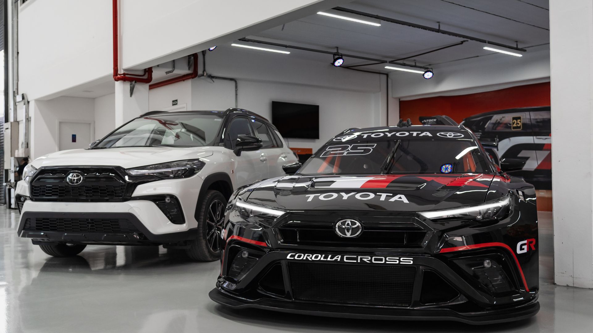 Novo Corolla Cross inaugura nova era com SUVs na temporada 2025 da Stock Car